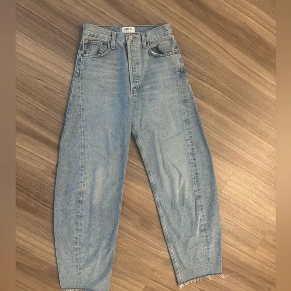 AGOLDE LUNA HIGH RISE PIECED TAPER / COLOR: IN VOID / SIZE: 25 /  WORN ONCE - Picture 4 of 6